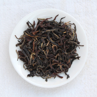 Darjeeling Autumn Flush Samabeong Burgundy 2025